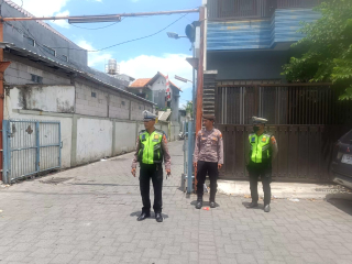 Polsek Semampir Laksanakan Patroli KRYD di Jalan Petukangan, Situasi Aman dan Terkendali