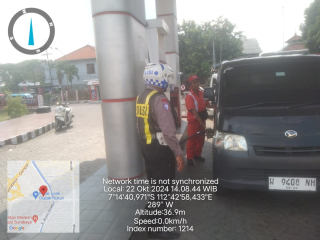 Polsek Asemrowo Melakanakan Patroli Pengecekan di SPBU Margomulyo