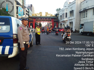 Polsek Pabean Cantikan Laksanakan Patroli Harkamtibmas di Jalan Pengampon