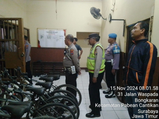 Polsek Pabean Cantikan Lakukan Pengecekan Tahanan Antisipasi Barang Terlarang dan Tahanan Sakit