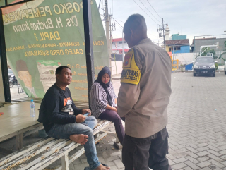 Polsek Pabean Cantikan Giat Sambang Jelang Natal dan Tahun Baru