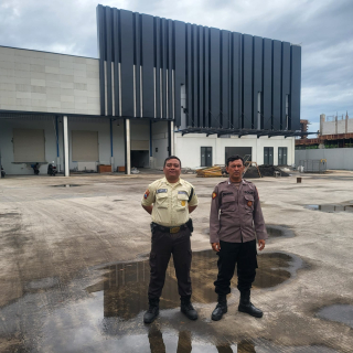 Patroli Pemantauan Polsek Asemrowo Pastikan Keamanan di Kawasan Industri