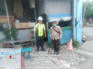 Patroli Dialogis Polsek Asemrowo di Jalan Tambak Langon
