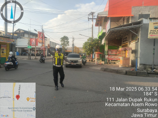 Personel Polsek Asemrowo Laksanakan Patroli dan Pengaturan Lalin Pagi, Antisipasi Kemacetan