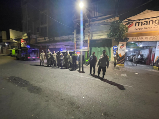Patroli Harkamtibmas Tiga Pilar Pabean Cantikan di Pasar Bong, Antisipasi 3C dan Gangguan Kamtibmas