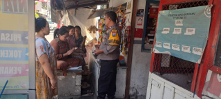 Sambang Bhabinkamtibmas Krembangan Utara Ke Masyarakat, Sampaikan Himbauan Humanis