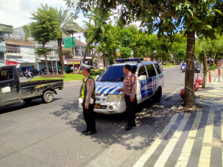 Patroli Kewilayahan Polsek Pabean Cantikan Antisipasi 3C untuk Jaga Kondusivitas Wilayah