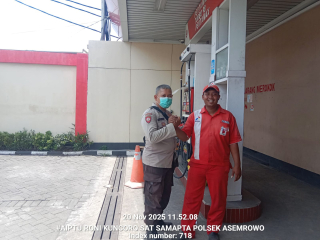 Patroli Antisipasi 3C di SPBU Tambak Langon oleh Polsek Asemrowo