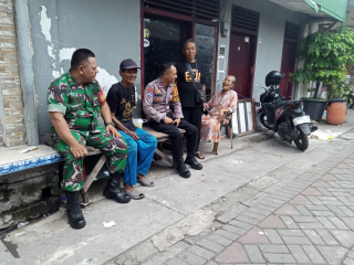 Bhabinkamtibmas Bongkaran Sambangi Warga Jagalan RW 09, Ajak Tingkatkan Kewaspadaan Lingkungan