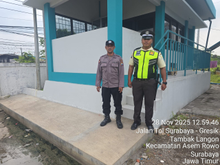 Patroli Pengamanan Objek Vital PLN Tambak Langon oleh Polsek Asemrowo