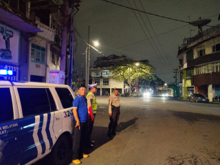 Patroli Harkamtibmas Polsek Pabean Cantikan di Jalan Dukuh, Antisipasi 3C dan Tawuran Demi Menjaga Kondusivitas Wilayah