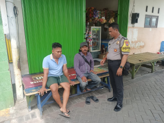 Bhabinkamtibmas Kelurahan Ujung Mediasi Permasalahan Warga dan Perkuat Imbauan Kamtibmas di Lingkungan Hangtuah