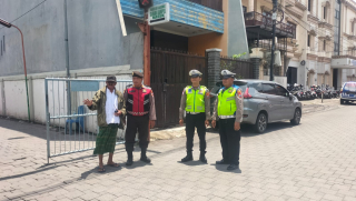 Cegah Gangguan Kamtibmas, Polsek Semampir Intensifkan Patroli Di Jalan Petukangan