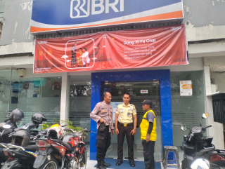 Bhabinkamtibmas Tanjung Perak Sambang Bank BRI Colombo Sampaikan Himbauan Kamtibmas