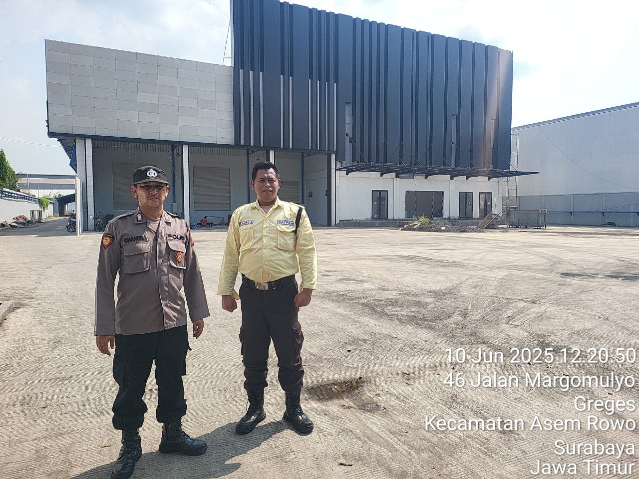 Patroli Polsek Asemrowo di PT Injaplas, Sampaikan Imbauan Harkamtibmas dan Antisipasi 3C