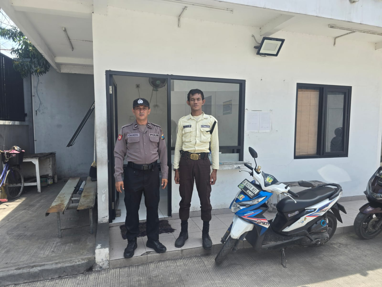 Patroli Dialogis Polsek Asemrowo di PT Injaplas, Perkuat Antisipasi 3C dan Jaga Stabilitas Keamanan Lingkungan